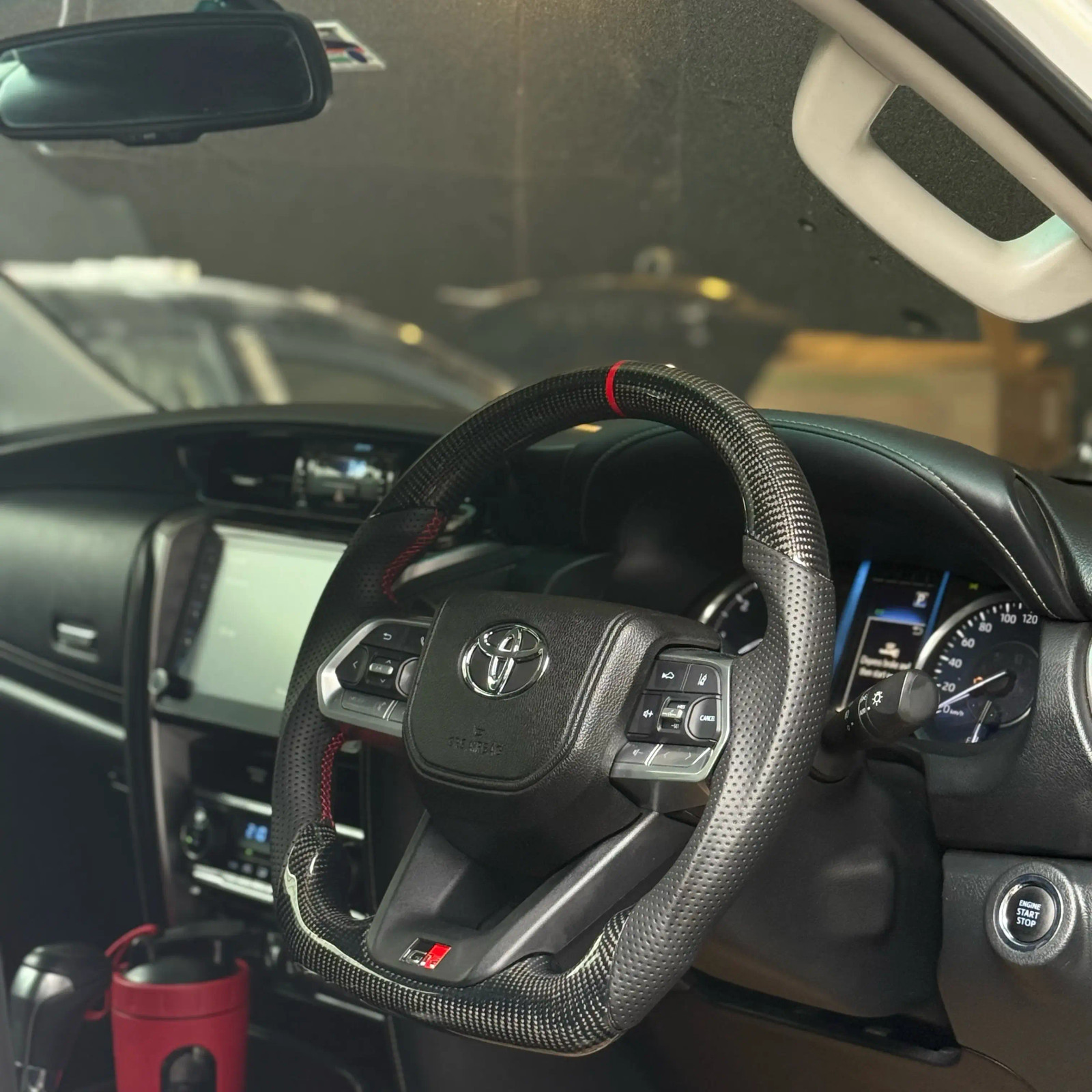 Land cruiser Original carbon fibre steering wheel