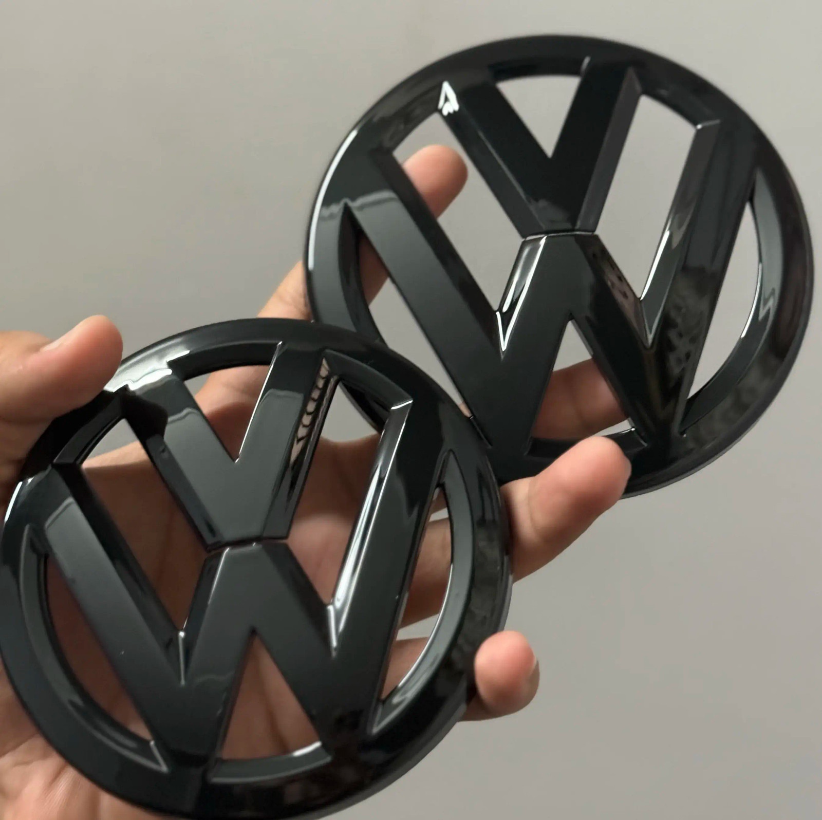 Polo glossy black replacement logos