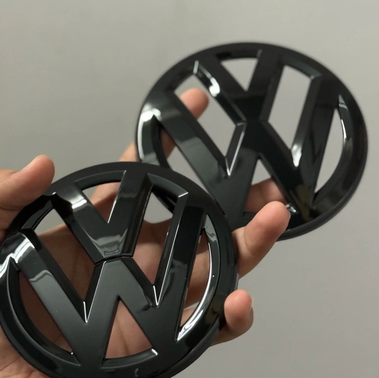 Polo glossy black replacement logos